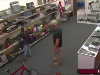 Fantastic Babes Shop Lifters Gets Fucked
